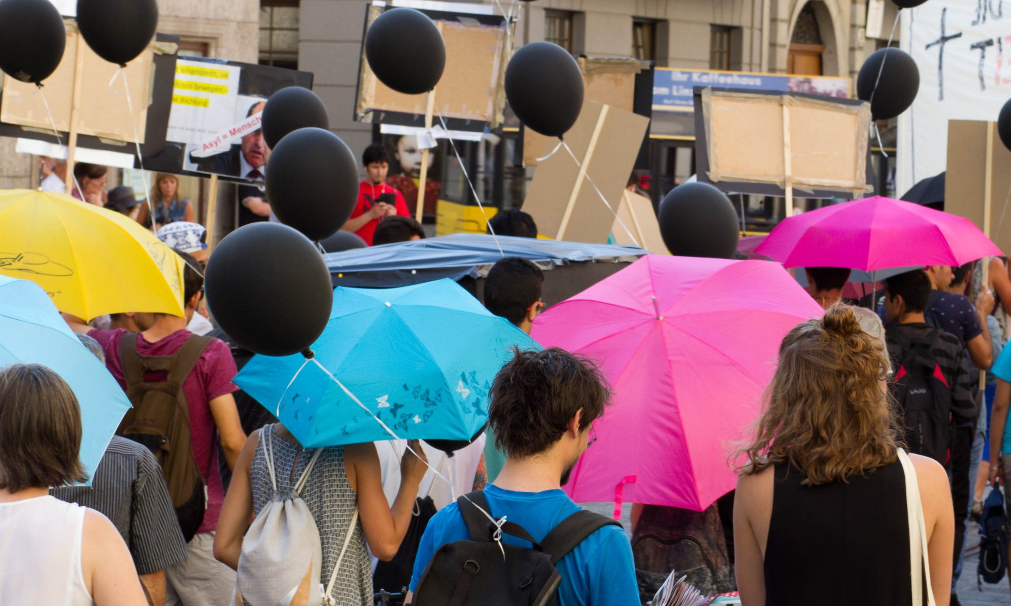 Umbrella March Linz - Plattform Solidarität