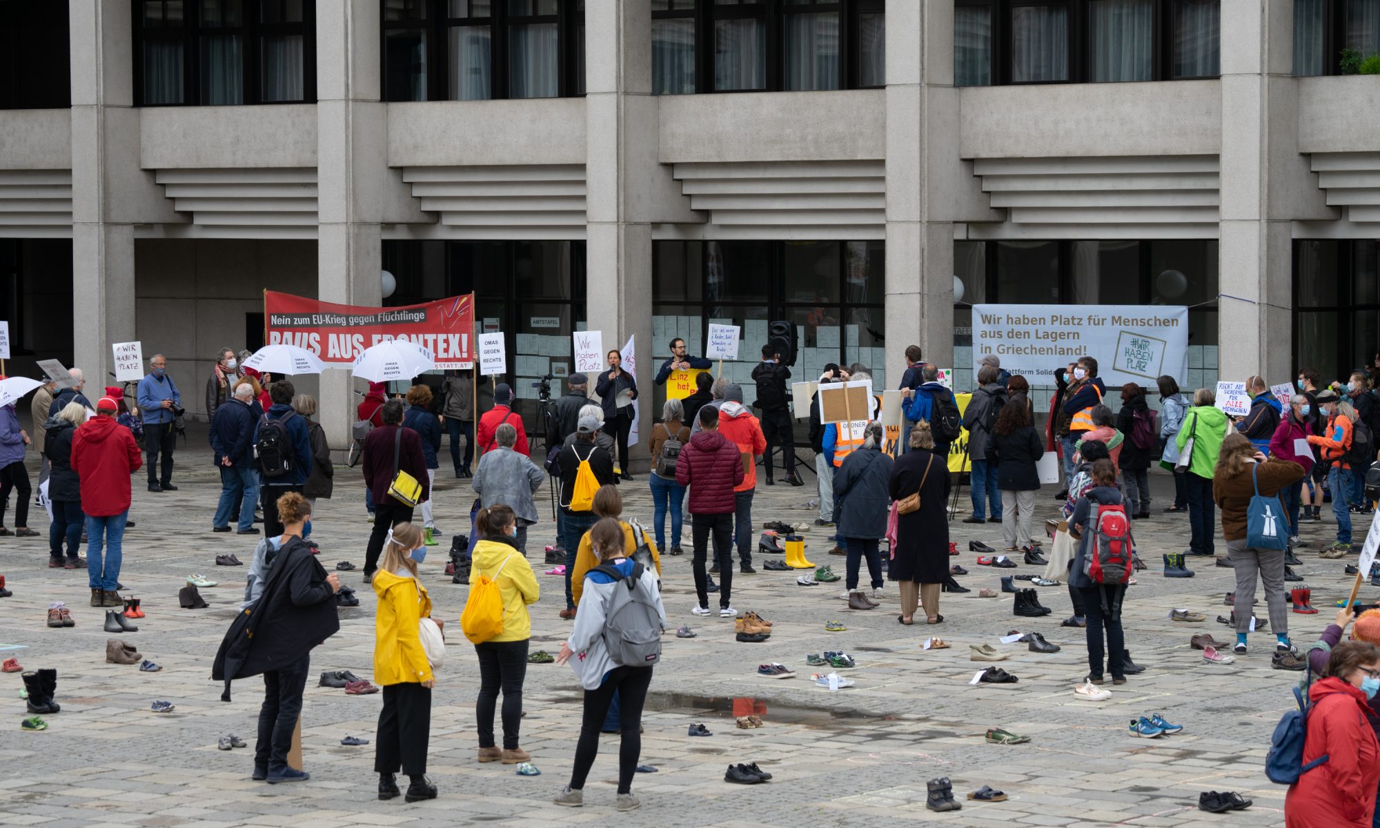 Umbrella March Linz - Plattform Solidarität