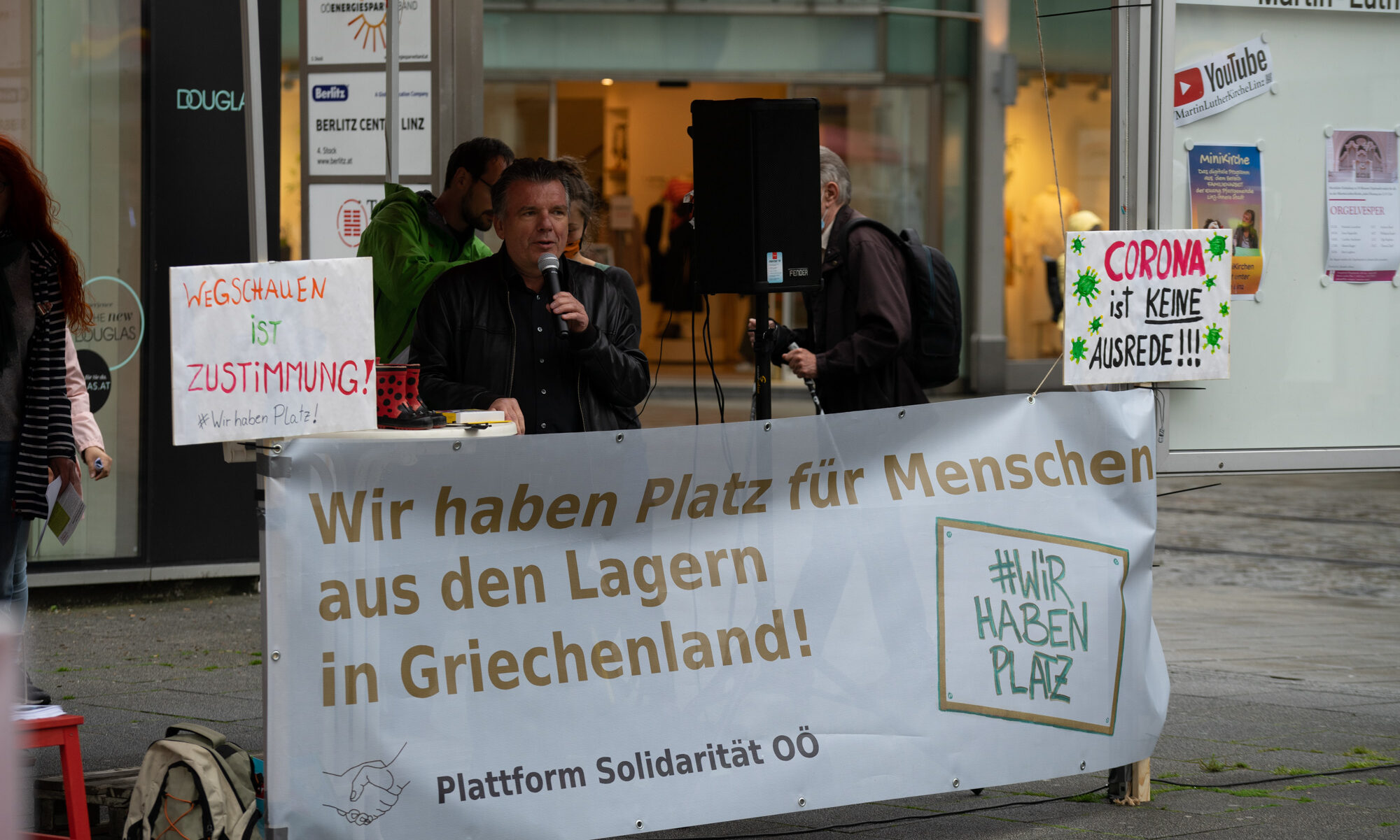 Umbrella March Linz - Plattform Solidarität